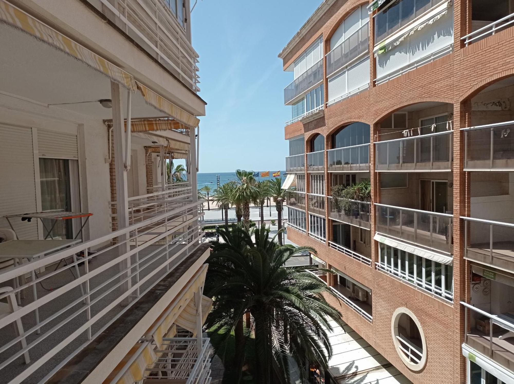 Zeus Alexis Plus Salou Exterior foto